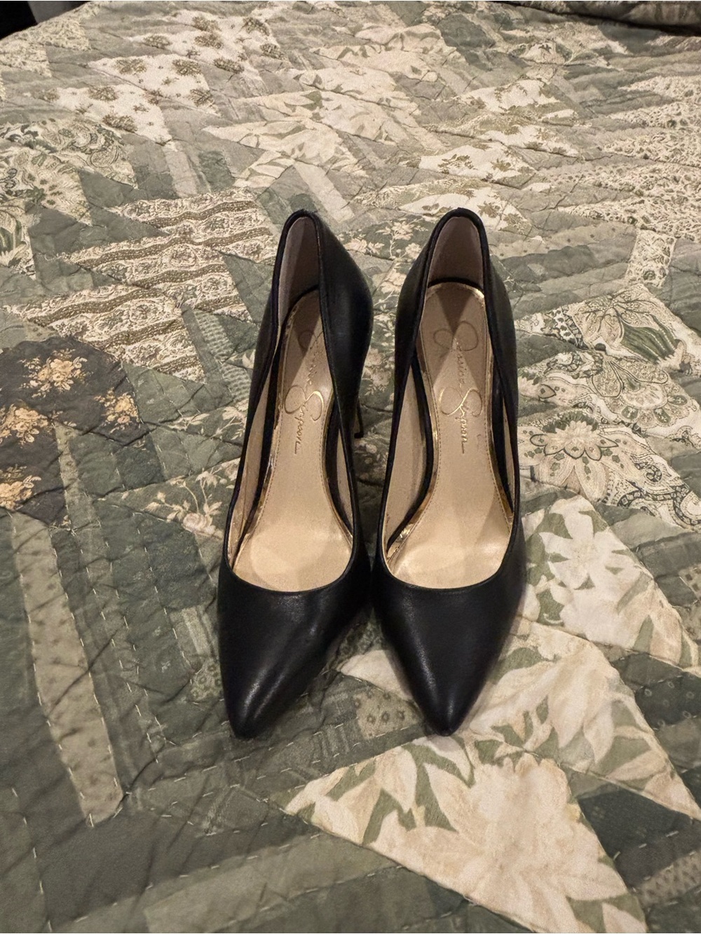 Jessica Simpson Black Pointed Toe Stiletto Pumps